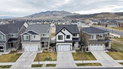 4152 E Bonne Vista Dr in Eagle Mountain, UT - Building Photo - Building Photo