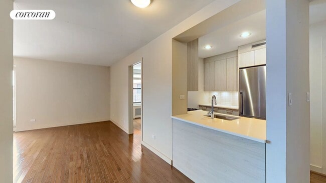 8710 51st Ave in Queens, NY - Building Photo - Building Photo