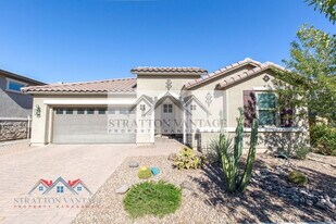 22486 E Russet Rd in Queen Creek, AZ - Building Photo