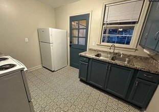 612 Albany St in Brunswick, GA - Building Photo - Building Photo