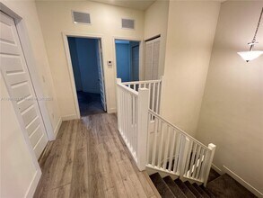 15861 NW 90th Ct in Miami Lakes, FL - Building Photo - Building Photo