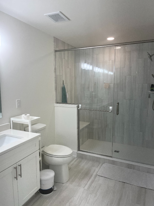 property at 2008 Hyview Ter
