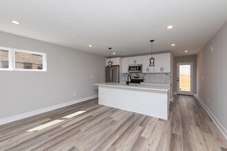 2613 Cecil B. Moore Ave in Philadelphia, PA - Building Photo - Building Photo