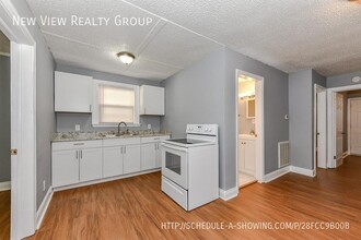 112 Sylvania Ave in Charlotte, NC - Building Photo - Building Photo
