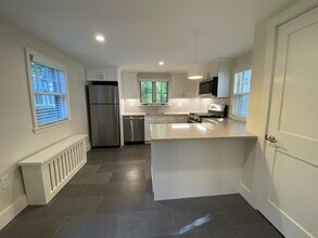 550 Franklin St in Cambridge, MA - Building Photo - Building Photo