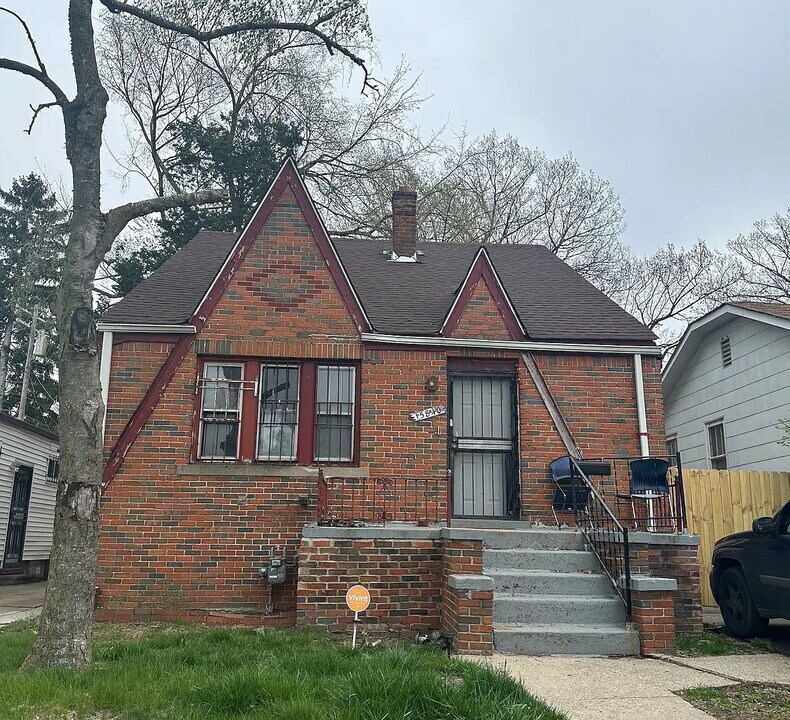 15840 Ardmore St in Detroit, MI - Building Photo