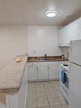 5611 Fulcher Ave in Los Angeles, CA - Building Photo - Building Photo