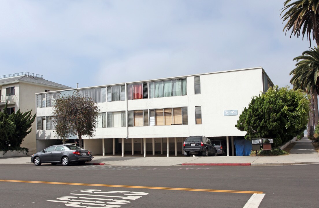 7663723 in Santa Monica, CA - Foto de edificio