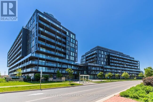 property at 3210 Dakota Cmn