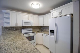 2358 NW 37th Ave in Coconut Creek, FL - Building Photo - Building Photo