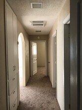 3855 Olive St in Shasta Lake, CA - Foto de edificio - Building Photo