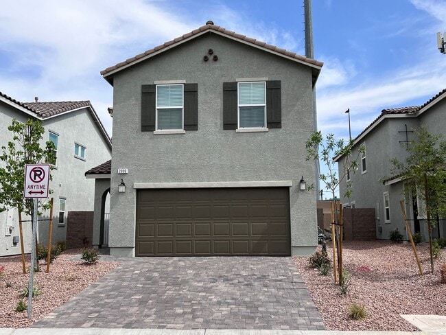 2990 Saltillo Ln in Las Vegas, NV - Building Photo - Building Photo