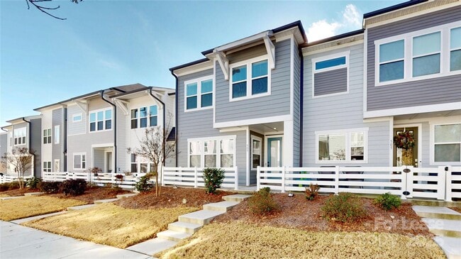 509 Myrick Aly in Charlotte, NC - Building Photo - Building Photo