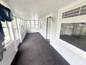 4649 Horton Rd in Garfield Heights, OH - Building Photo - Building Photo