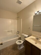 217 Appaloosa Dr in Jacksonville, NC - Building Photo - Building Photo