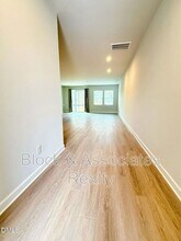 216 Oak Summit Pl in Chapel Hill, NC - Building Photo - Building Photo