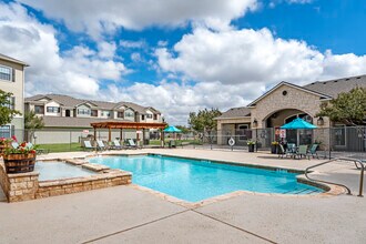 Dorado Ranch in Odessa, TX - Foto de edificio - Building Photo