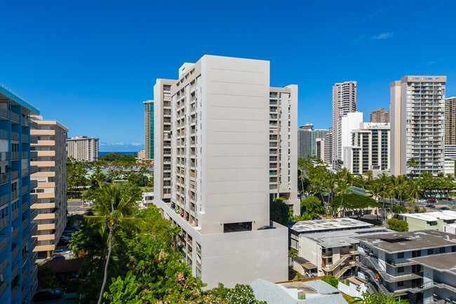 The Keoni Ana in Honolulu, HI - Foto de edificio - Building Photo