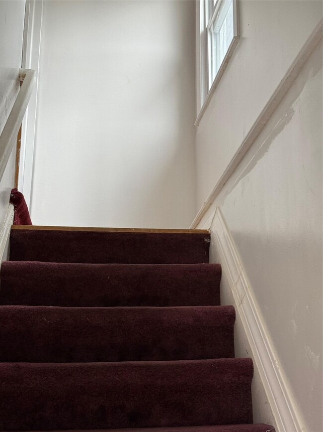 166 Arthur Ave in South Floral Park, NY - Building Photo - Building Photo
