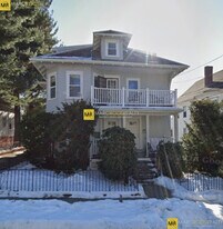 14 Curtis Ave in Somerville, MA - Building Photo