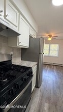 26 Windsor Terrace in Freehold, NJ - Building Photo - Building Photo
