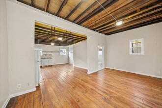 1822 Holly St in Kansas City, MO - Building Photo - Building Photo