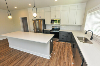 301 Cooner St in College Station, TX - Building Photo - Building Photo
