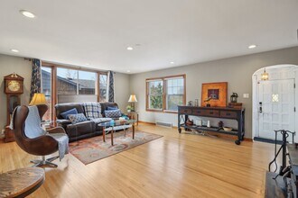 4111 E Pleasant Run Parkway South Dr in Indianapolis, IN - Building Photo - Building Photo