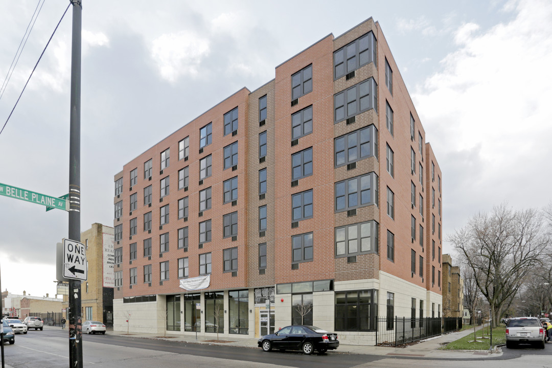 4054 N Kedzie Ave in Chicago, IL - Building Photo