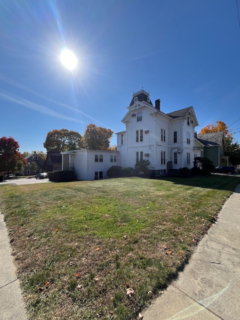 464 Summer St in Woonsocket, RI - Building Photo - Building Photo