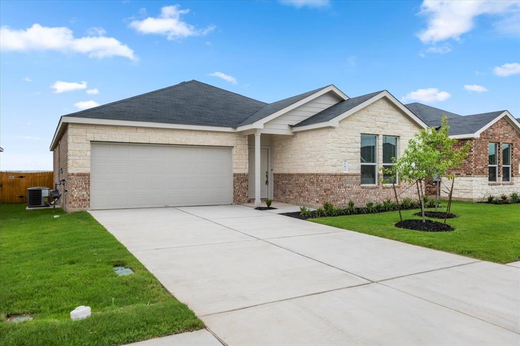 162 Rodney Boat Rd in Kyle, TX - Building Photo