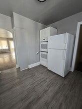 2470 N 52nd St in Milwaukee, WI - Building Photo - Building Photo