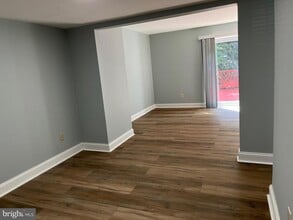 8523 Pine Run Ct in Ellicott City, MD - Building Photo - Building Photo