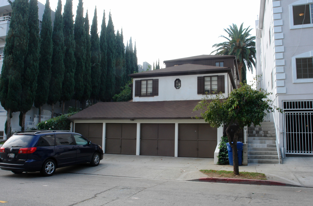 1725 Malcolm Ave in Los Angeles, CA - Building Photo