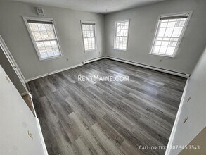 15 Kennebec Rd in Hampden, ME - Building Photo - Building Photo