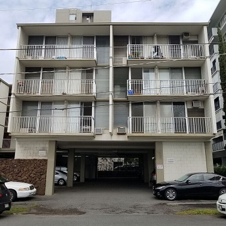 1520 Spreckels St in Honolulu, HI - Building Photo