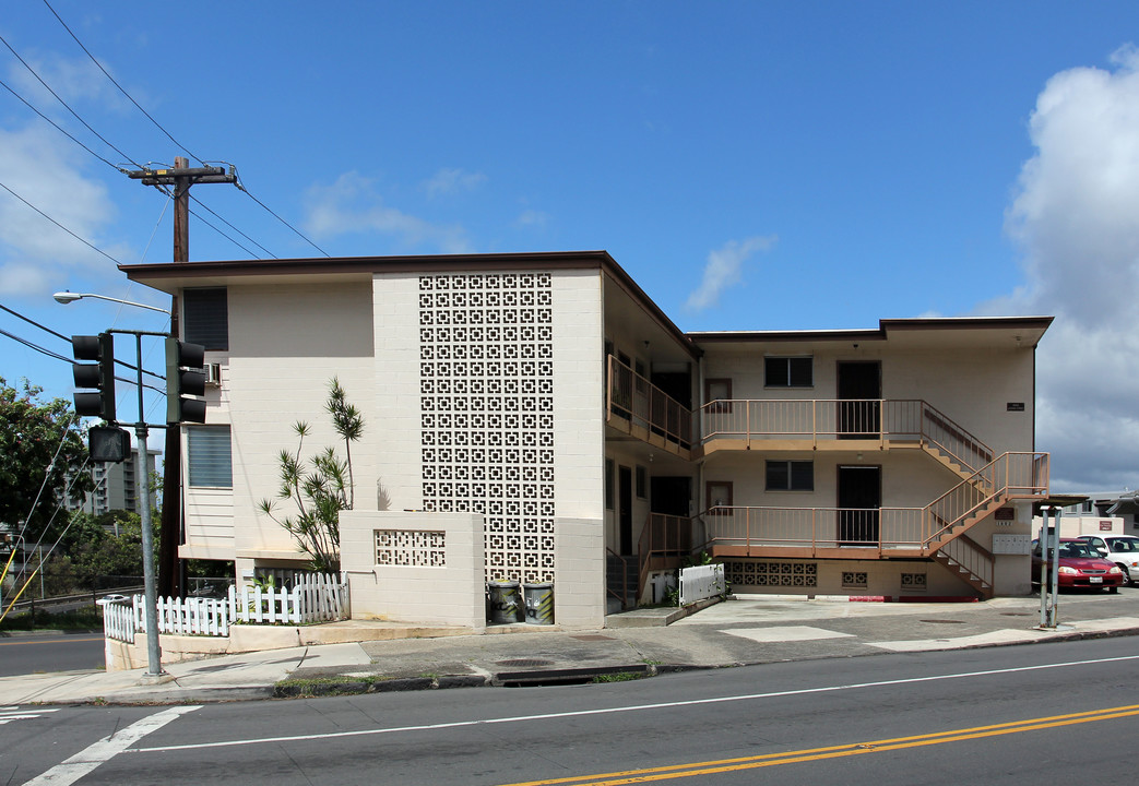 158 S School St in Honolulu, HI - Building Photo