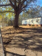 12100 Lullingstone Rd in Pineville, NC - Building Photo - Building Photo