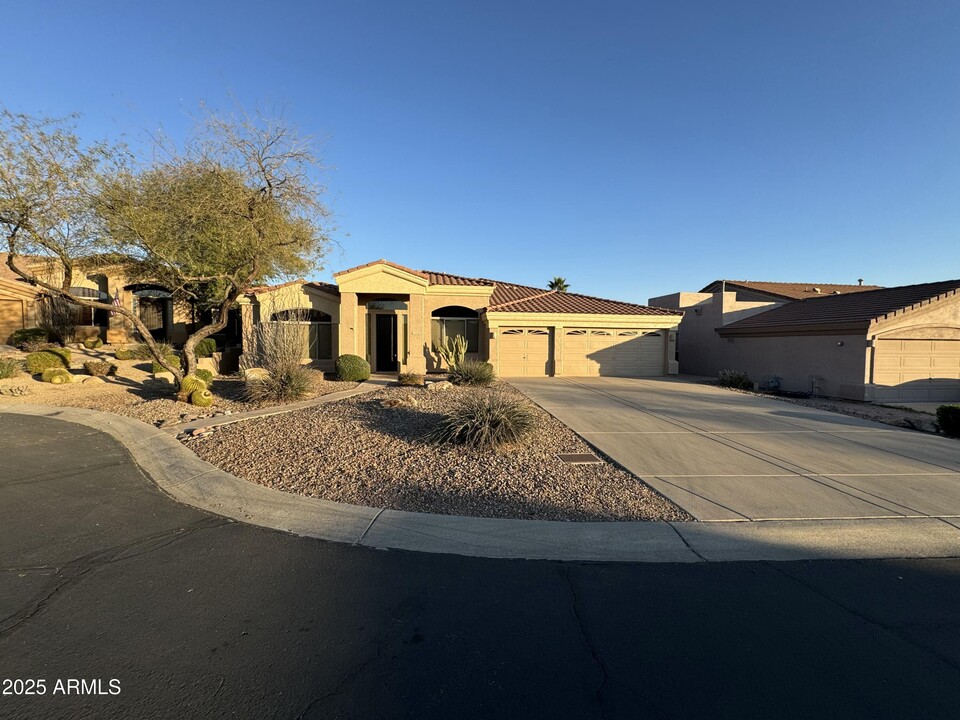 23505 N 77th Pl in Scottsdale, AZ - Building Photo