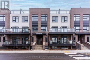1589 Rose Way in Milton, ON - Building Photo