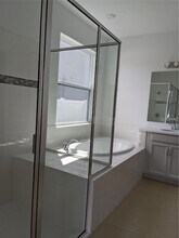 1641 Goblet Cv St in Kissimmee, FL - Foto de edificio - Building Photo