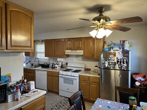 63 Elm St in Branford, CT - Building Photo - Building Photo