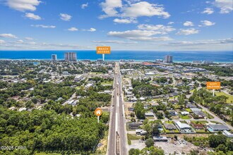 206 N Arnold Rd in Panama City Beach, FL - Building Photo - Building Photo