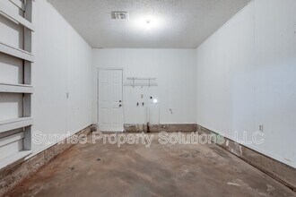 636 SW 13th St in Moore, OK - Building Photo - Building Photo