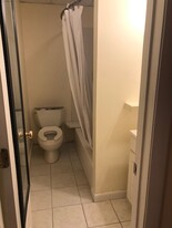 46 Inman St, Unit B Apartamentos