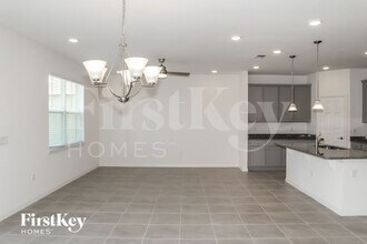 3208 John Young Pkwy in Kissimmee, FL - Building Photo - Building Photo