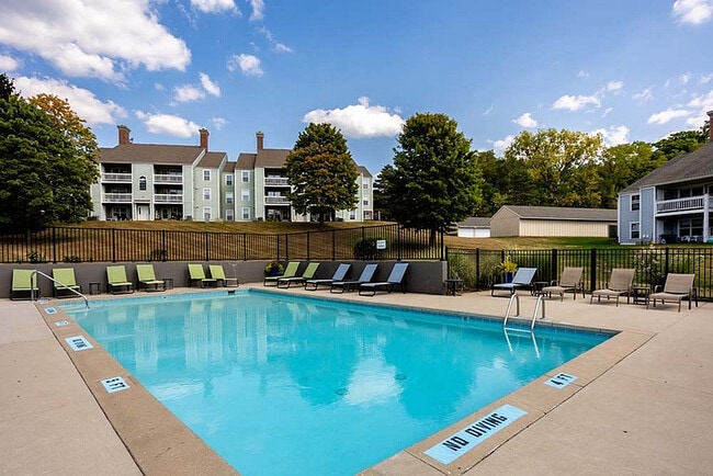 Aspen Lakes in Grand Rapids, MI - Foto de edificio - Building Photo