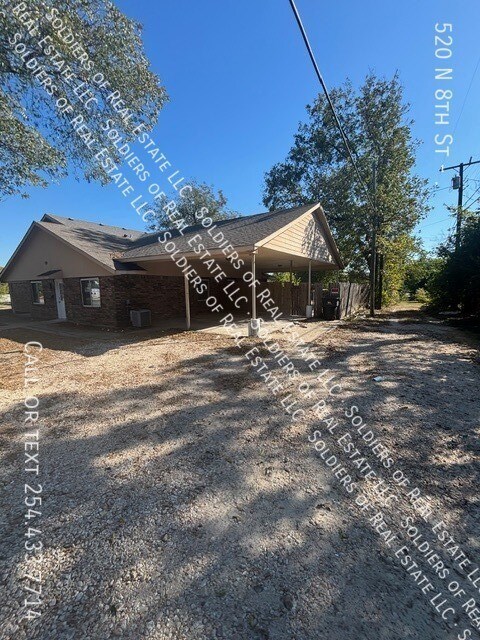 520 N 8th St in Temple, TX - Building Photo - Building Photo