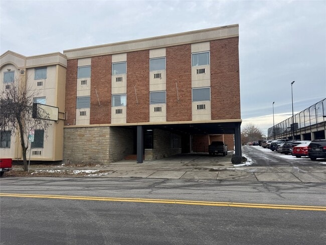 65 Front St in Binghamton, NY - Building Photo - Building Photo