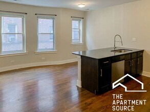 5054 N Winchester Ave, Unit 1E in Chicago, IL - Building Photo - Building Photo